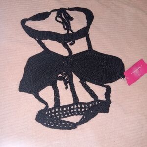 NWT Shein Black cut out top